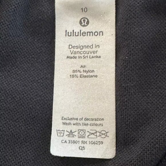 lululemon Align™ High Neck Sports Athletic Bra - Size 10 - Black - Picture 5 of 5